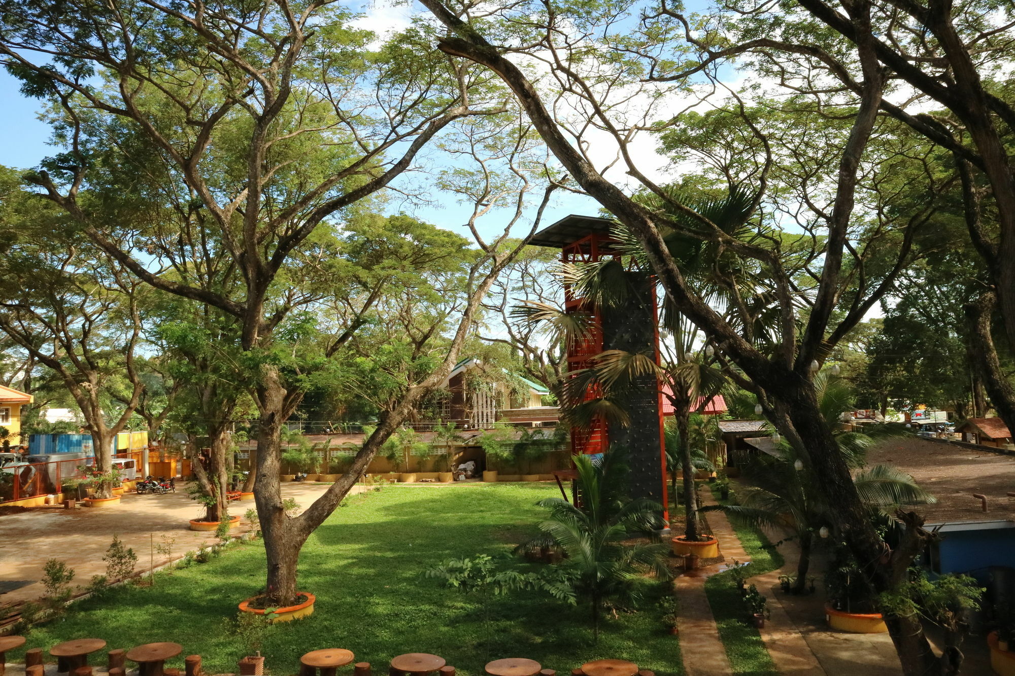 Reddoorz Premium @ Gabinete Road Palawan Hotel Puerto Princesa Exterior photo