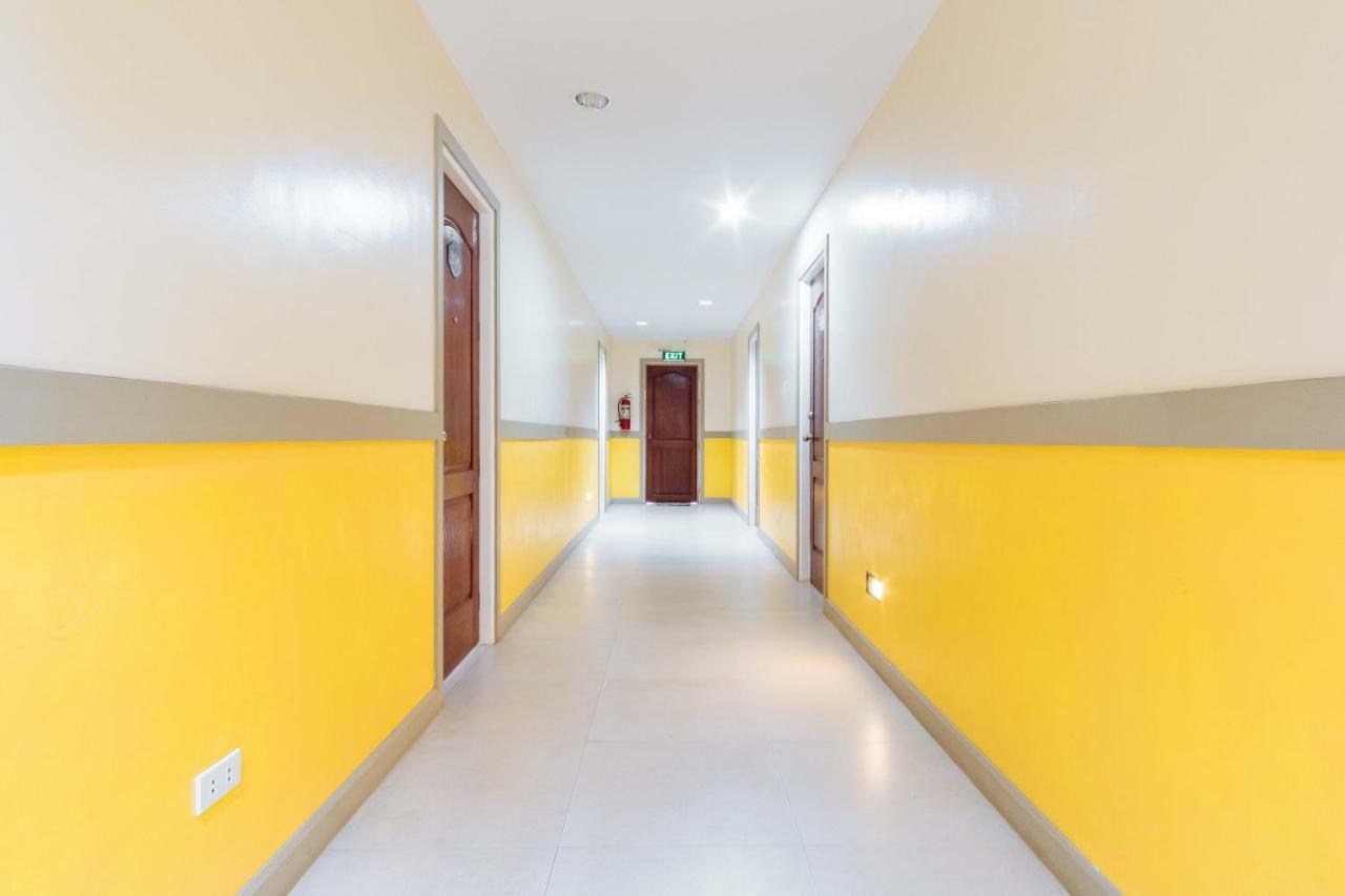 Reddoorz Premium @ Gabinete Road Palawan Hotel Puerto Princesa Exterior photo