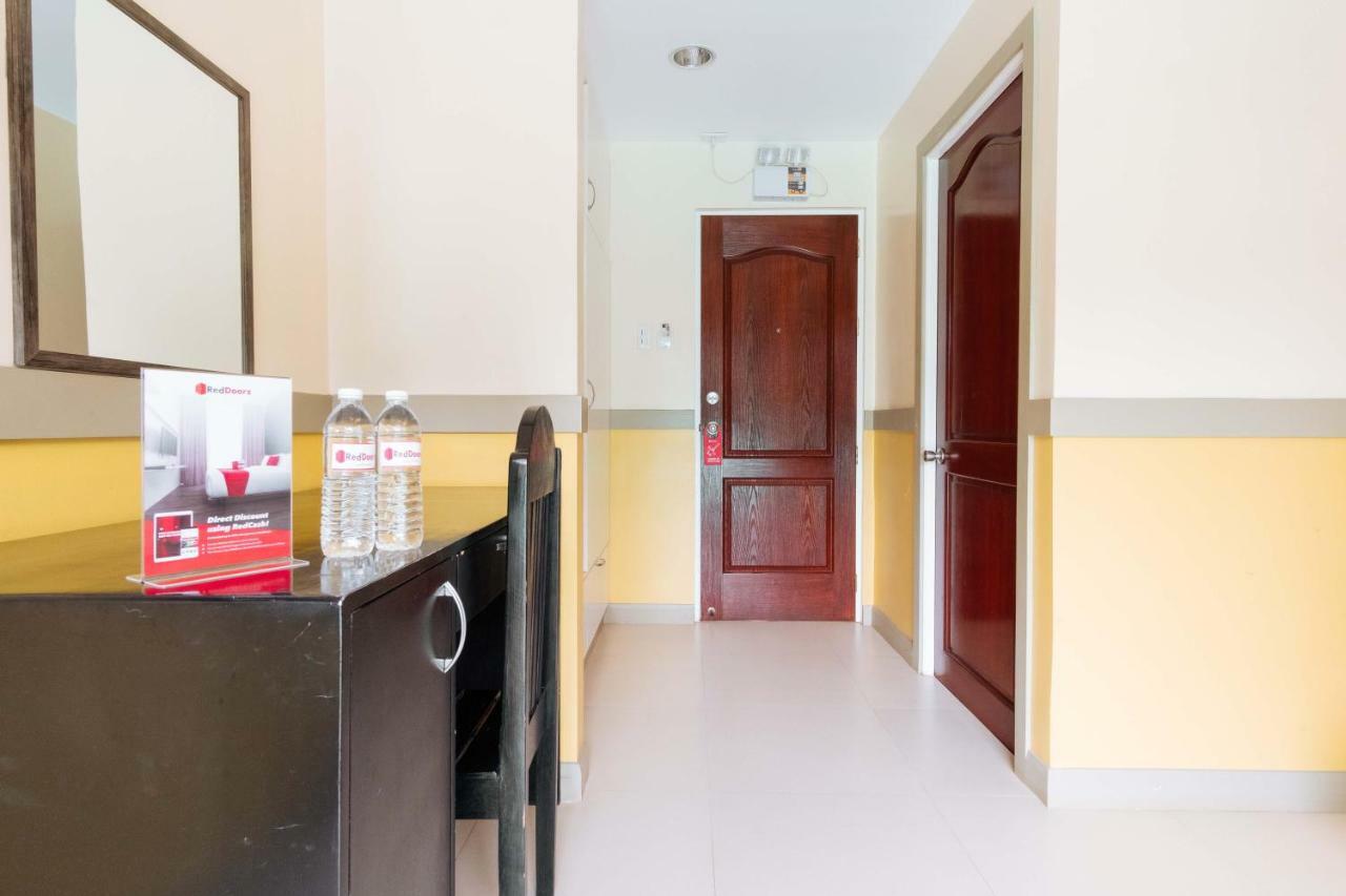 Reddoorz Premium @ Gabinete Road Palawan Hotel Puerto Princesa Exterior photo