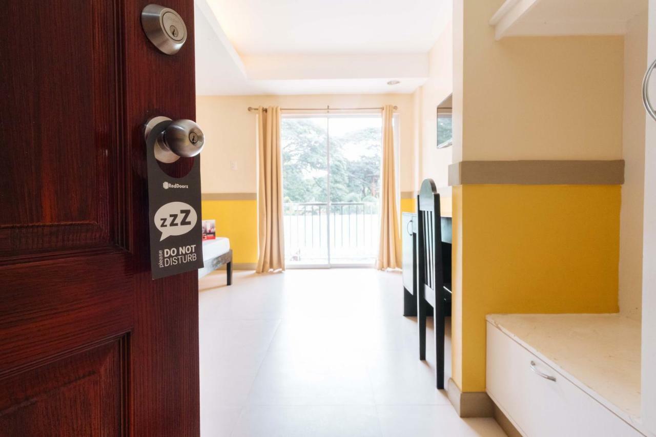Reddoorz Premium @ Gabinete Road Palawan Hotel Puerto Princesa Exterior photo