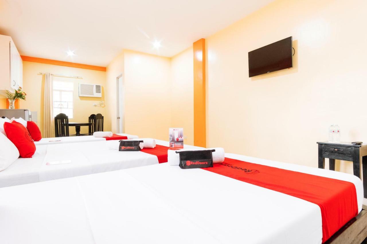Reddoorz Premium @ Gabinete Road Palawan Hotel Puerto Princesa Exterior photo