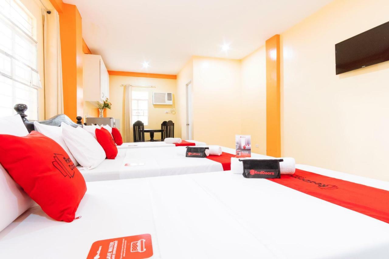 Reddoorz Premium @ Gabinete Road Palawan Hotel Puerto Princesa Exterior photo